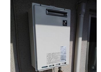 
KG-516RFW-CからGS-1602W-1への給湯器交換事例工事前写真施工前
