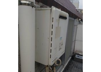 
GT-2428AWXからGX-H2403AWへの給湯器交換事例工事前写真施工前
