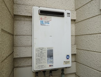 
東京ガスOUR-1650QからパーパスGS-1602W-1(BL)へ給湯器交換の施工事例工事前写真施工前
