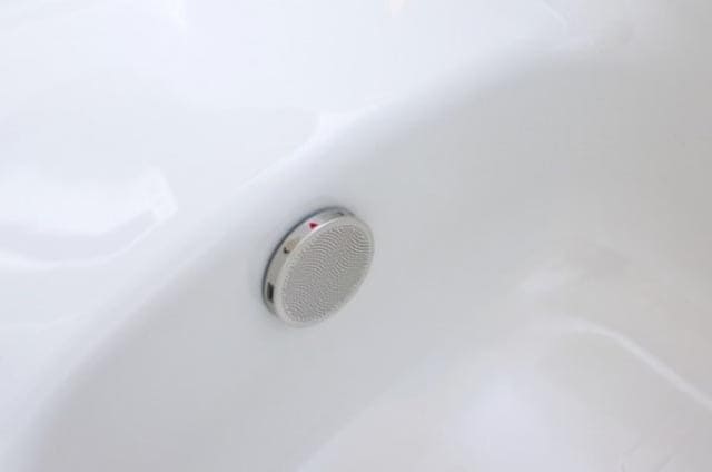 浴槽内の循環金具から水漏れ(番外編)のイメージ