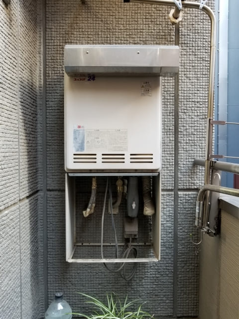 見積用「給湯器本体」の写真の撮り方OK版のイメージ